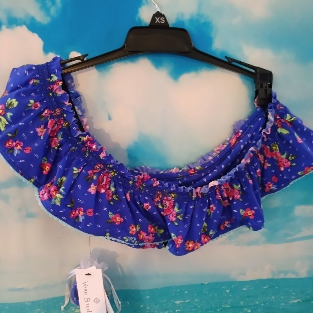 NWT: Vera Bradley bathing suit top.